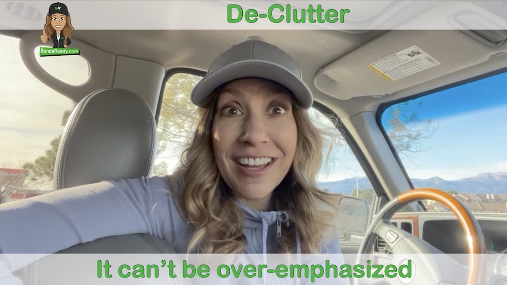 Learn how to De-Clutter in UNversity